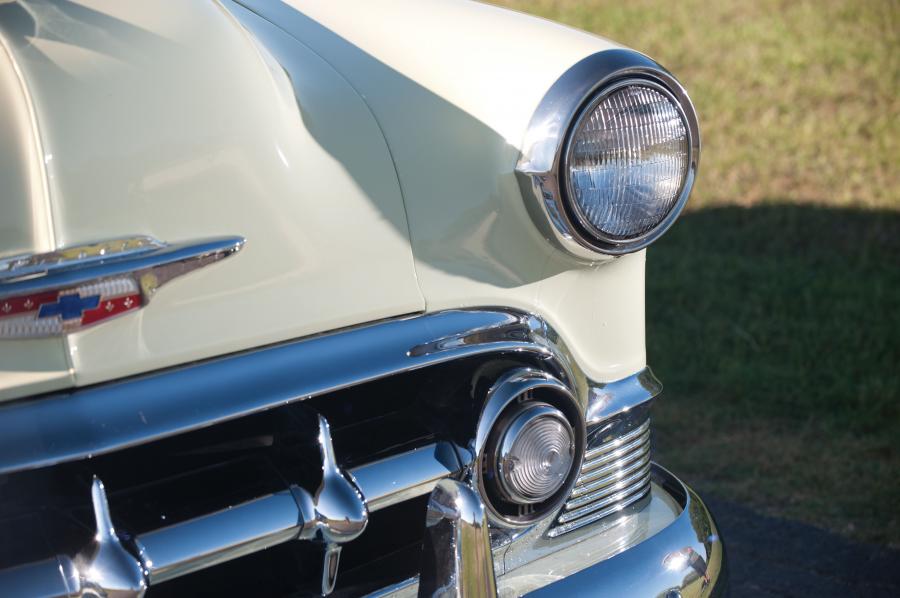  Chevrolet Two-Ten Sport Coupe 1953 года  (фото 14 из 23)